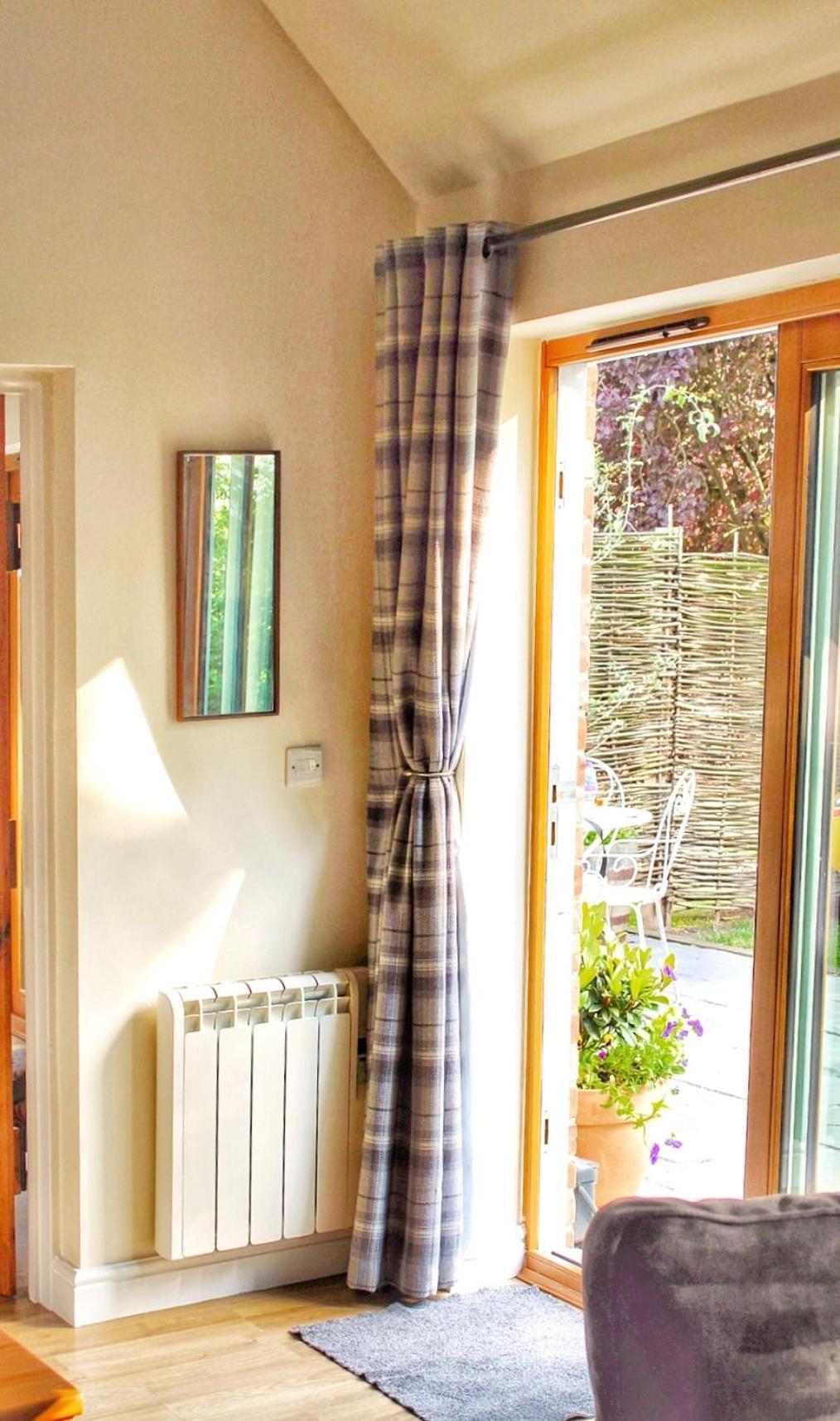 Cosy One Bed Barn Conversion Donington Park East Midlands Airport Derby Eksteriør billede